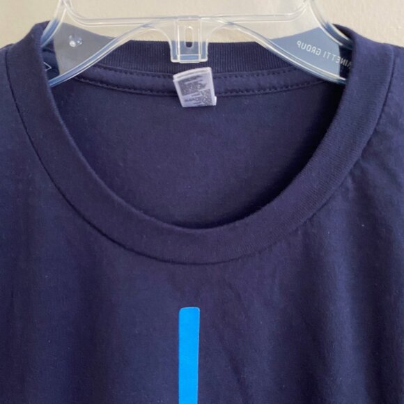 NEW RARE Zynga T-shirt Blue *DOG ACTIVATED* Glow In The Dark Sz L - Picture 4 of 12